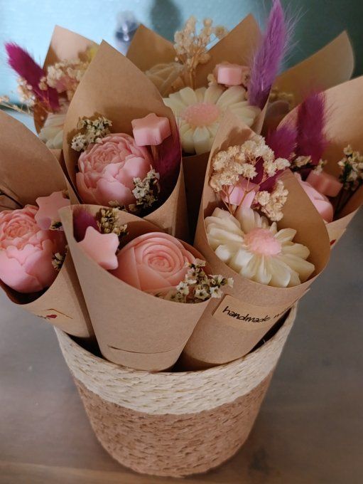 Cornet fondant fleuri 