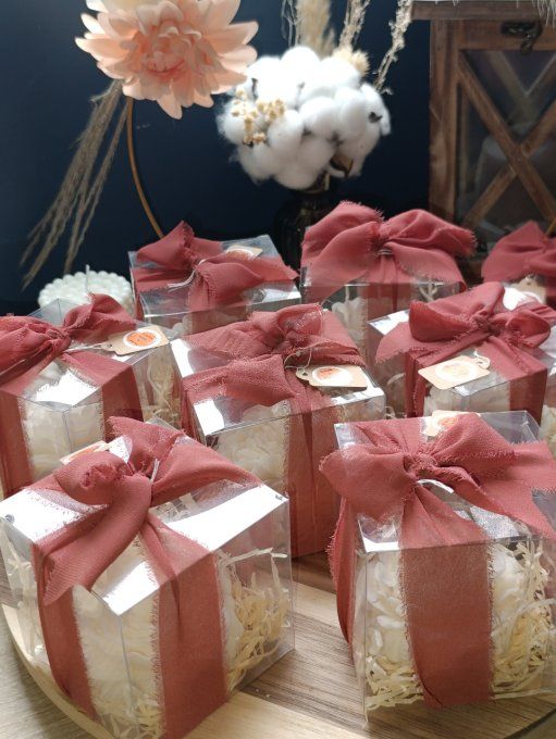 Boites cadeaux invités (pivoine)